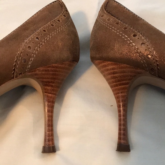 Anne Klein Bronze Suede Pumps - Picture 7 of 8